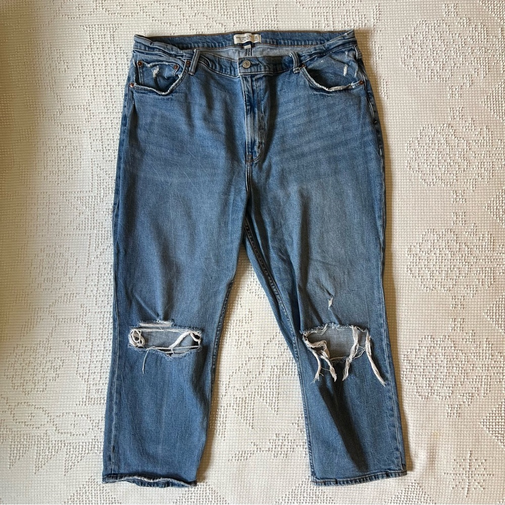 Abercrombie & Fitch Blue Ankle Cropped Jeans